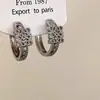 Pendientes de diseño nicho europeo y americano, irregulares, con circonita, cepillados, geométricos, cepillados, chapados en oro real, pendientes con sentido de diseño nicho