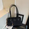 Bolso de Axila de Moda y Gama Alta para Mujer 2025 Otoño Nuevo Nicho Simple de Viaje Gran Capacidad Bolso Bandolera