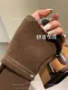 Ropa interior de cuello alto negro de alta gama para mujer, nuevo diseño de otoño, prenda interior de hombros descubiertos, top ajustado de manga larga, moderno