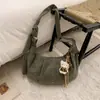 Bolsa de Bolinho Coreana de Nicho Retrô de Grande Capacidade para Mulheres Nova 2025 Bolsa Retrô de Ombro Único para Axila Bolsa Casual para o Dia a Dia