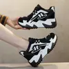 Zapatos de mujer transfronterizos de comercio exterior, zapatos de papá, nuevos zapatos de plataforma de suela gruesa versátiles estilo coreano para primavera y otoño, zapatillas casuales transpirables
