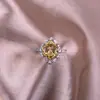Anillo de Citrina Plata s925 Incrustado Puntos de Micro Diamante Color Oro Suelto Tesoro Cristal Afilado Amarillo Piedra Preciosa Joyería para Mujer