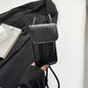 Bolsa Casual para Teléfono Móvil para Mujer Bandolera Bolsa Pequeña 2025 Verano Nueva Moda Distintiva Hermosa Bolsa Cuadrada Pequeña Hombro Pequeño Bolso