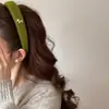 Diadema Roja Versátil para Mujer, Hace que la Cara Parezca Más Pequeña, Accesorio para el Cabello para Año Nuevo, Nuevo Estilo de Otoño e Invierno, Aspecto de Alta Gama, Pinza para el Cabello para Lavarse la Cara