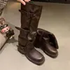 Hebilla de cinturón botas de motocicleta 2026, tacón grueso, estilo nuevo, caña ancha, botas de moda, botas largas apiladas de suela gruesa para mujer