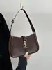 En Stock Bolso de Hombro Cruzado Bajo el Brazo Yang Shulin, Bolso de Moda Versátil de Lujo Nicho para el Trabajo Diario para Mujer, Nuevo Modelo 2026