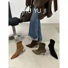 Botas elásticas de tacón de aguja de gamuza con punta fina estilo coreano Chuyuji para mujer, botines cortos versátiles de corte ajustado, cómodas botas estilo Martin con un aspecto elegante