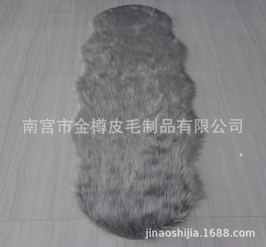 灰色