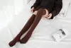Meias listradas de cor sólida estilo novo para mulheres, meias longas da moda estilo japonês para primavera e outono, meias de algodão até o joelho para estudantes