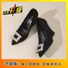 Zapatos de mujer de suela gruesa mate de punta fina tacones altos de mujer cuña de strass zapatos de mujer de un solo color Otoño 2026 Nuevas Llegadas
