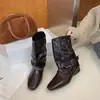 Botas de Media Caña con Hebilla de Ante Retro 2026 Otoño Nueva Llegada Diseño de Nicho Botas Western de Tacón Apilado Botas de Montar