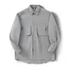 Camisa casual estilo workwear com bolsos plissados, fecho de zíper e design de jaqueta oversized de manga longa.. 13450
