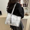 2025 Nova Moda Tendência Estampada Borboleta Estilo Nacional Elegante Bolsa de Ombro Axilar para Pendurar Bolsa Tote de Grande Capacidade para Mulheres