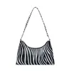 Bolso de Hombro Nuevo con Estampado de Vaca de Comercio Exterior para Mujer 2025 Bolso de Axila con Estampado de Leopardo de Moda Versátil Bolso de Mano Simple