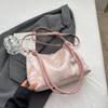 Bolso bandolera de hombro para mujer, estilo chino, estilo nacional, con fideos suaves, de gran capacidad, para el trabajo, de verano 2024