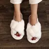 Fornecimento direto da fábrica novos sapatos de casa de pelúcia outono e inverno transfronteiriços sapatos cruzados chinelos quentes de quarto chinelos de algodão para senhoras