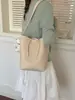 Bolso Pequeño Versátil de Alta Gama para Cruce de Fronteras de Gran Capacidad Estilo Nuevo Primavera 2026 Bolso de Hombro Único para Debajo del Brazo de Mujer Bolso Cubo