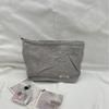 Bolsa de Cosméticos de Veludo para Mulheres Estilo Ins Popular Grande Capacidade Batom Retoque Moedas Celular Bolsa de Mão para Viagem