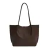 Bolsa Tote Simples Transfronteiriça para Uso Diário Feminina Outono 2025 Nova Tendência Grande Capacidade Moda Casual Bolsa de Ombro Axila