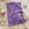 Cachecol feminino quente JM estilo coreano outono e inverno novo clássico cor sólida lã, aquecedor de pescoço moderno, estilo casal, disponível para vendas transfronteiriças