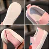 Tênis de Lona Infantil 2024 Primavera e Outono Novos Sapatos Infantis para Meninos e Meninas Bebê Jardim de Infância Sapatos para Interior