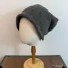 Chapéu de Lã Tricotado Cinza Versátil com Lantejoulas Básico Outono e Inverno Chapéu Preguiçoso Empilhado Estilo Igual para Homens e Mulheres Chapéu Tricotado Enrolado