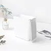 Lixeira de mesa para dormitório branca pura com tampa, lixeira doméstica para quarto e sala de estar, Cesto de papel criativo mini pequeno com tampa