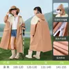Impermeable Personalizado para Niños Medianos y Grandes, Compartimento Ampliado para Mochila, para Estudiantes de Primaria y Secundaria, Poncho de Lluvia a Prueba de Tormentas para Todo el Cuerpo al por Mayor