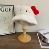 Chapéu Boina de Pelúcia Gatinho Doce de Pescador para Mulheres no Outono e Inverno, Proteção Quente para Orelhas, Versátil para Mostrar o Rosto com Laço Pequeno