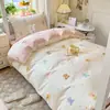 Nuevo Estilo Estudiante Todo Algodón Estampado Fresco Juego de Tres Piezas Juego de Cuatro Piezas para Cama Litera de Dormitorio Adecuado para Todas las Estaciones y Lavable a Máquina