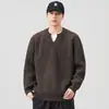 Suéter de punto de cuello en V para hombre estilo retro americano old money, nuevo suéter cálido de lana de invierno con tacto de terciopelo, tejido suelto para hombre