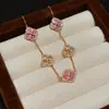 Pulsera Flor de la Suerte de Circonita Super Brillante Diseño Clásico Versátil para el Trabajo Joyería para Manos de Lujo Ligero y de Alta Gama Venta al por Mayor para Mujeres
