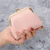 Nuevo Bolso de Monedas de Moda Retro Estudiante Bolso de Mano Corto Mini Bolso de Cera para Auriculares Bolso de Monedas Bolso con Pinza