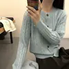 Cardigan Suéter Torcido Vermelho de Ano Novo Feminino Outono 2025 Novo Estilo Quente Estilo Ocidental Jaqueta Suéter com Botão de Rosa