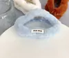 Clip de Felpa Nube de Imitación de Piel de Conejo para Otoño e Invierno Clip Versátil para el Cabello Clip Grande de Pelo de Piel Pinza de Tiburón para la Parte Posterior de la Cabeza