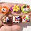 Juguete de Comida de Simulación Mini Pastel de Flores Hecho a Mano DIY Funda de Teléfono Pasador Goma para el Cabello Taza de Agua Llavero Colgante Accesorios de Resina