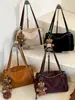 Bolso tipo almohada simple de felpa y gamuza europeo y americano, bolso de hombro individual de gran capacidad casual Ins, bolso de mano de diseño retro simple
