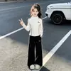 Conjunto de Calças Largas Casuais para Meninas Estilo Novo para Primavera e Outono para Crianças de Meia-Idade e Mais Velhas Jaqueta Estilosa com Zíper Conjunto Esportivo de Duas Peças para Meninas