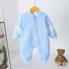 Mameluco de béisbol para bebé niño, primavera y otoño, cuello redondo, mameluco de manga larga a rayas azul claro para bebé, traje para gatear de recién nacido
