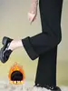 Jeans de Franela Engrosada para Invierno Color Negro Micro-Campana Talla Grande para Mujer Pantalones de Campana Simples Venta Directa de Fábrica Personalización Transfronteriza