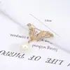 Broche Gravata Borboleta com Pedra Olho de Gato da Moda para Mulheres, Versátil e Fofo, Alfinete Anti-Exposição, Acessório de Gola Tendência