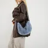 Bolsa de Ombro Jeans Feminina Transfronteiriça, Bolsa Simples de Jeans Formato Dumpling, Bolsa para Aulas Particulares de Estudante Universitário Atacado