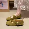 2026 Moda Bico Quadrado Versátil Sapatos de Salto Único Solado Macio Sapatos de Boca Rasa Fivela de Couro Uma Tira Sapatos Mary Jane Femininos Novos de Salto Baixo
