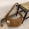 Bolsa de Bolinho Coreana de Nicho Retrô de Grande Capacidade para Mulheres Nova 2025 Bolsa Retrô de Ombro Único para Axila Bolsa Casual para o Dia a Dia