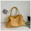 Bolso tote tejido de estilo coreano transfronterizo para mujer, nuevo bolso de hombro versátil de moda 2026, bolso grande de capacidad casual para mujer