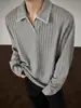 Camiseta Masculina Manga Longa com Padrão de Espiga de Trigo Costurada à Mão Outono Cleanfit Gola Polo Estilo Old Money Camisa Polo Ombro Direito