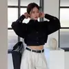 Camisa Corta de Diseño Coreano Inspirada en la Primavera y el Otoño 2026 para Mujer con Cuello de Solapa, Corte en la Espalda, Atado, Abotonada, Corte Holgado y Estilo Versátil