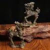 Adornos vintage, unicornio que pisa dinero, unicornio de patas largas, decoraciones creativas para patio y oficina, artículos para puestos pequeños, productos básicos pequeños de Yiwu