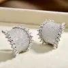 Brincos Luxuosos e de Alta Qualidade em Forma de C com Superfície Curva, Totalmente Cravejados com Diamantes em Cores Contrastantes, Estilo Novo, Super Brilhantes, Brincos da Moda para Mulheres
