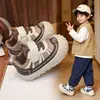 Zapatillas deportivas para niños, para niño, con cierre de velcro, suela gruesa, antideslizantes, zapatos suaves para gatear, zapatos lindos y originales para dedo gordo del pie